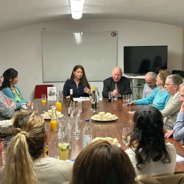 2e7b6a37-4614-411d-8575-ffd3200abe70